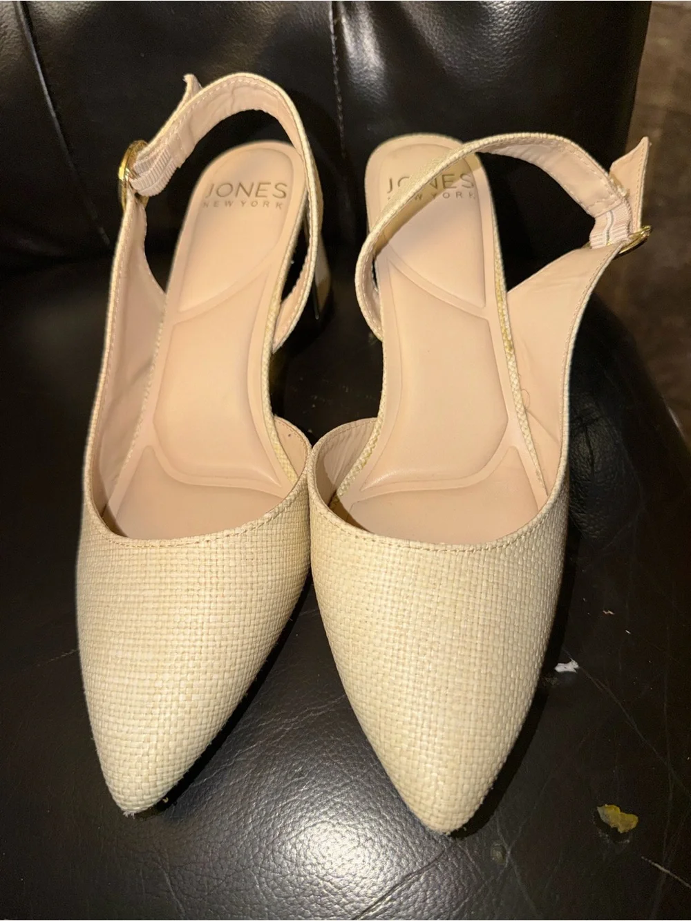 Jones New York Beige Textured Pointed Slingback Heels